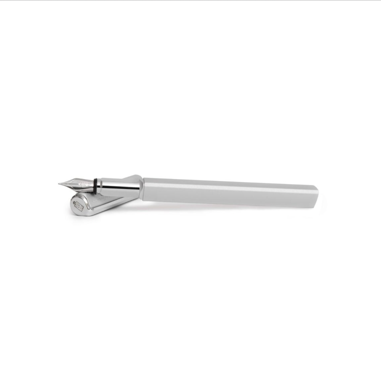 PININFARINA PF ONE FOUNTAIN SILVER2